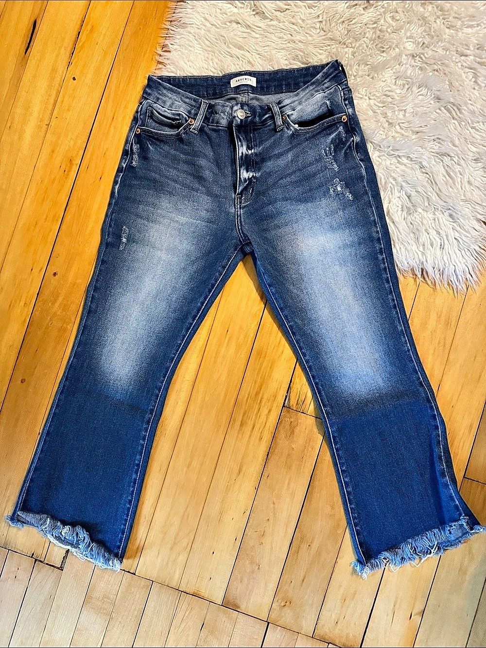Artemis Vintage Distressed Flare Cropped Jeans